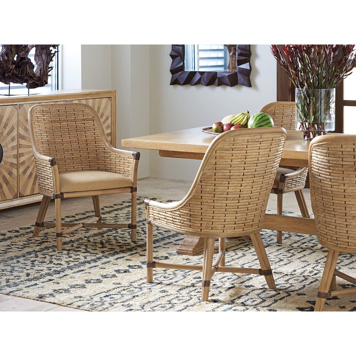 Tommy Bahama Home Los Altos 56688201 Keeling Woven Banana Leaf Side